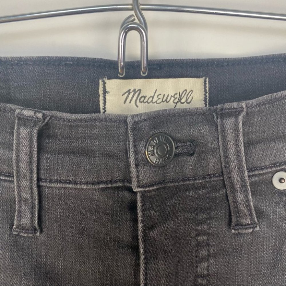 Madewell | 9" Skinny Jeans in Black‎ Sea | H2230 - Picture 6 of 10